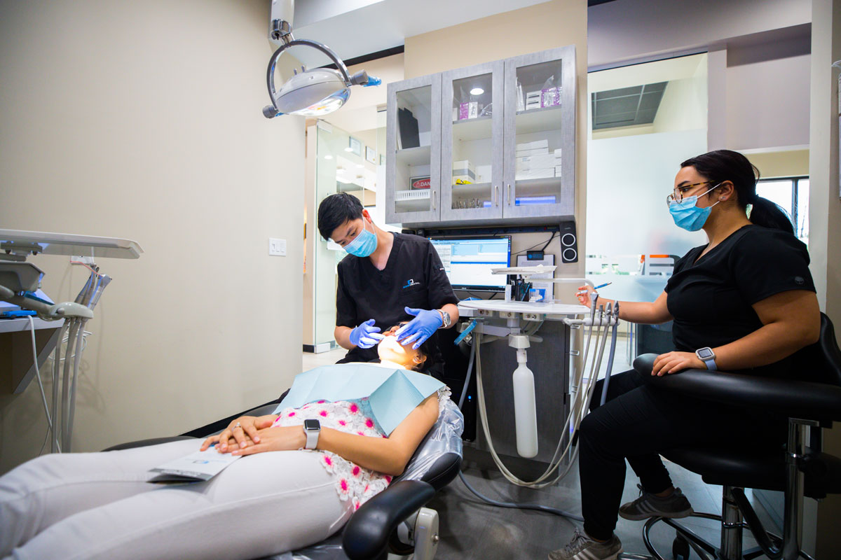Edge Dental Dentist in Memorial City