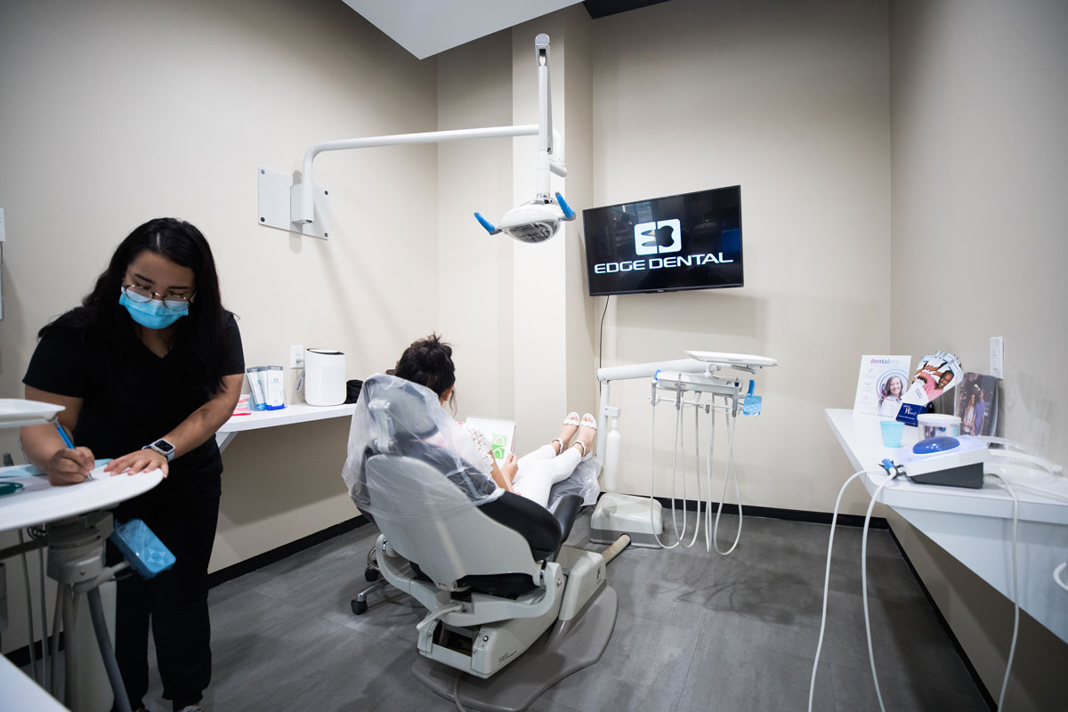 Houston, TX Dentist